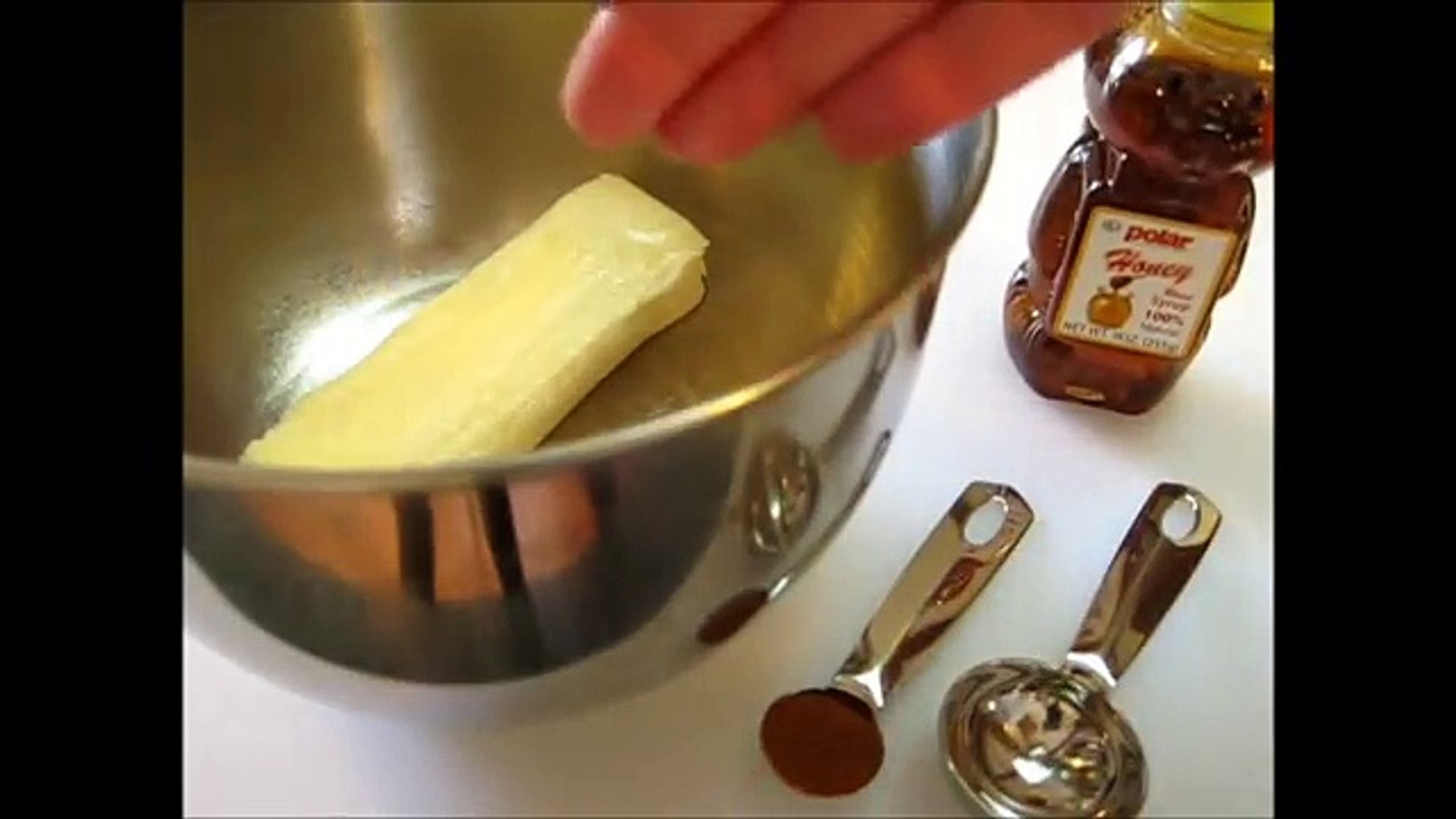 ⁣HONEY CINNAMON BUTTER - How to make HONEY CINNAMON BUTTER recipe