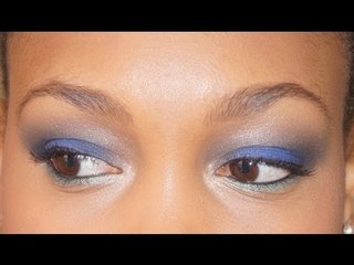 Maquillage bleu pailleté et vert irisé (demandé par binos1940)