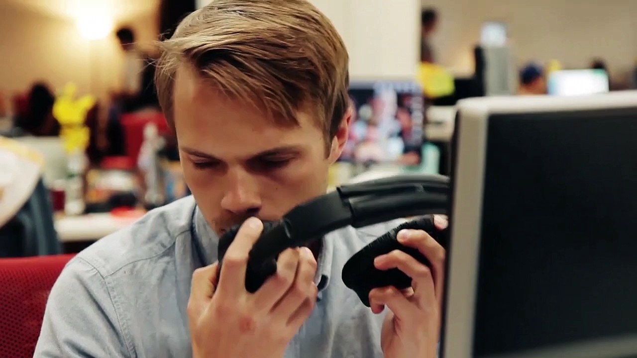 Youtube: ¿Alguna vez te 'ampayaron' haciendo cosas raras? (VIDEO)