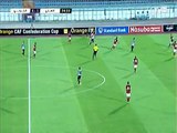 تسديدة صامويل على مرمي الاهلي