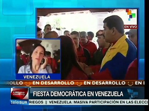 Cilia Flores ejerce su derecho al voto en elección del PSUV
