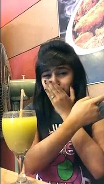 এই পেইজটা এতো খারাপ ক্যারে শুধু শুধু মানুষদের পচানি দেয়