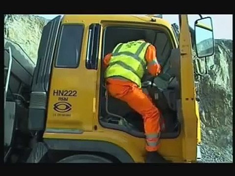 Quarry Safety Series - Mobile Plant and Pedestrians - Safe Procedures