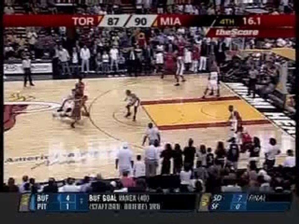 Luke "Skywalker" Jackson Dunk (Apr 3/07)