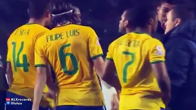 Brazilian players blame Thiago Silva for the penalty vs Paraguay (COPA AMERICA 2015)