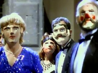 Featuring La Spanish Version With Pies Descalzos and Nothing Else Matters ~ Songs HD 2015 New Vid