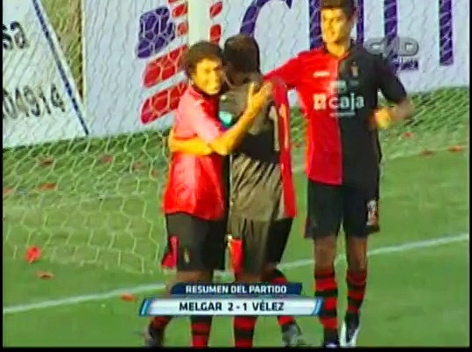 Melgar derrotó 2-1 a Velez Sarsfield por el Cen...