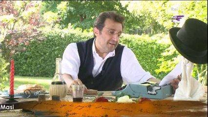 Flavio Insinna legge Ho fame della tua bocca di Pablo Neruda