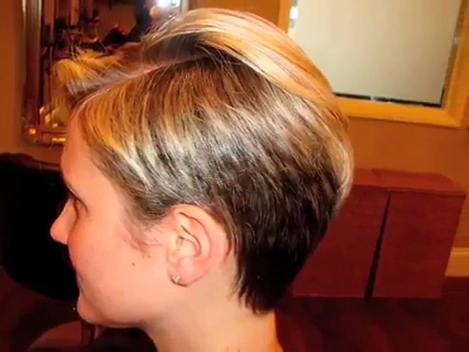 Ladies Pixie Cut
