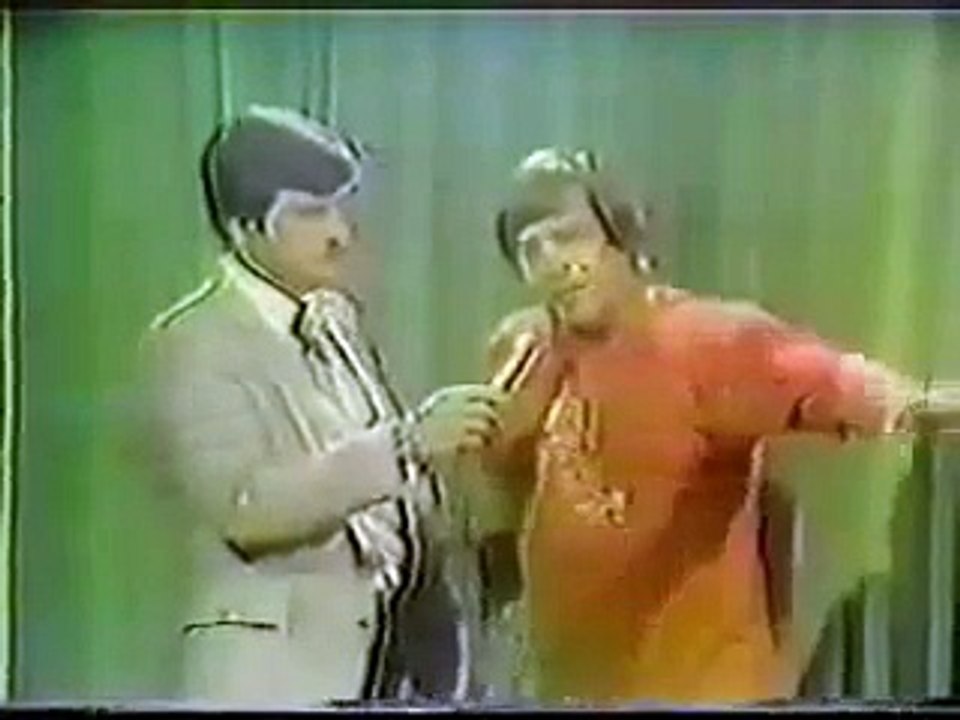 Ronnie Garvin 'Exposes' Randy Savage