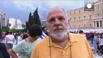 Cientos de personas se manifiestan en Atenas contra la austeridad