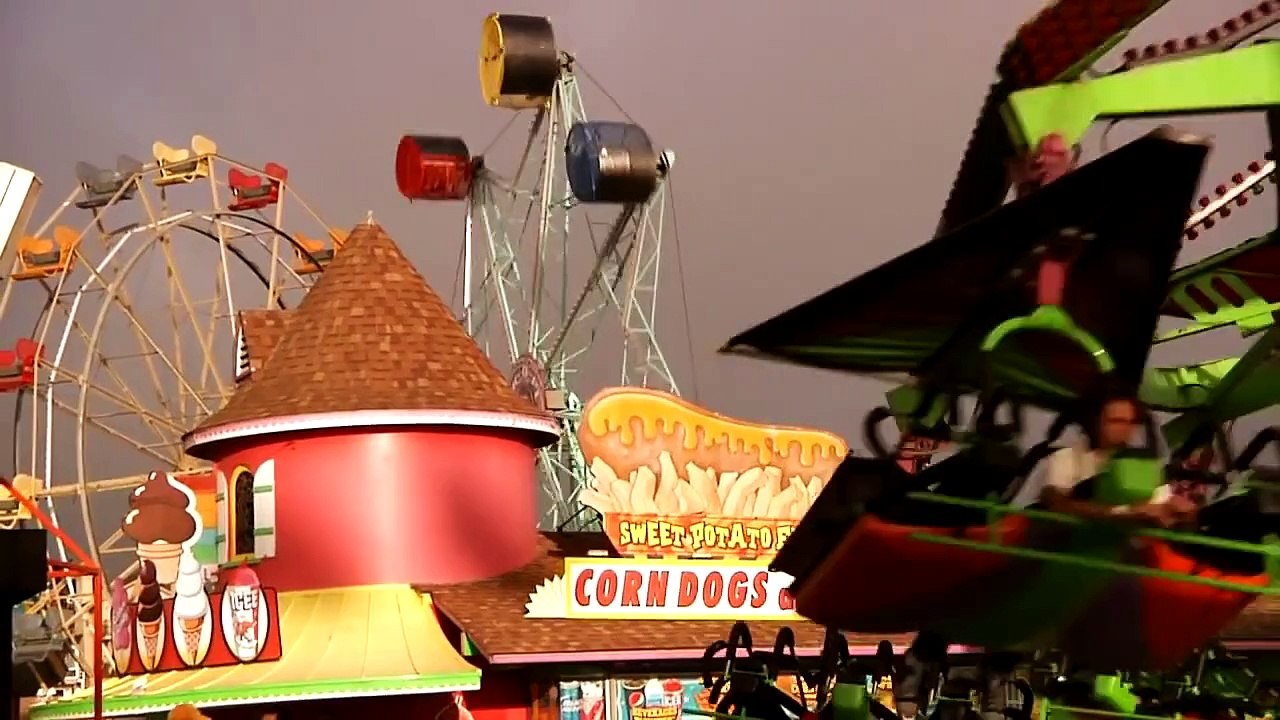 Lost Boys 1987 ( FILMING LOCATION )  Corey Haim