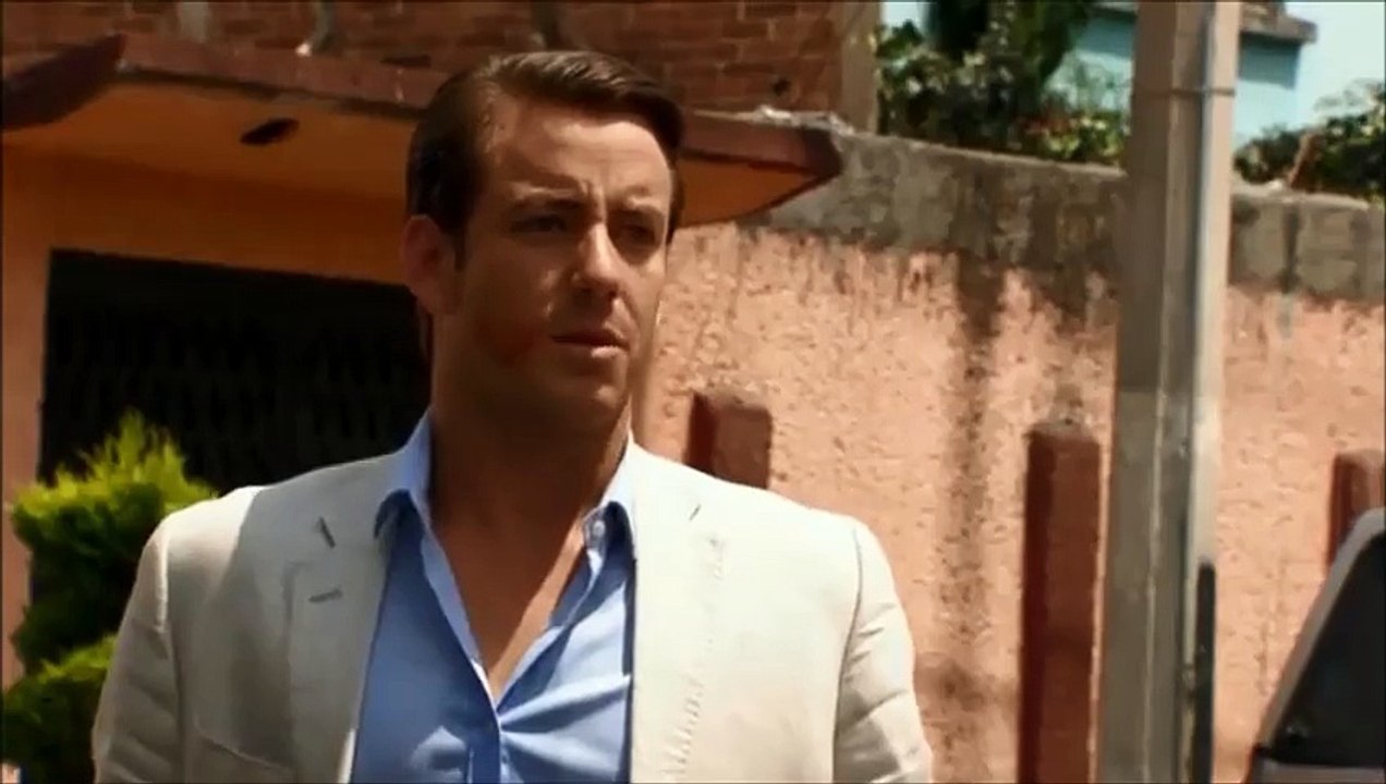 Sarantonio  "Antonio decide acompañar a Sara "---------------