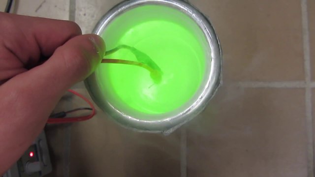 LEDs and Lasers in Liquid Nitrogen! Crazy experiment