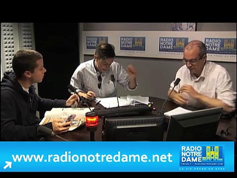 Manuel Valls a-t-il raison de parler de "guerre de civilisation" ? L'opinion de Louis de Gouyon Matignon, porte-parole des gens du voyage et président du Parti européen et de Thibault de la Celle, responsable de Sens Commun Île-de-France