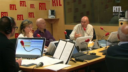 Crise en Grèce : "On a fermé les yeux", s'accordent François Lenglet et Christian Ménanteau