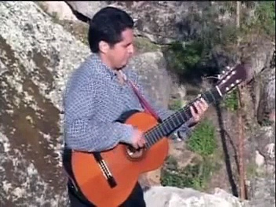 Edwin  montoya -SUFRIR Y  LLORAR; por las rutas  de  puquio, san cristobal