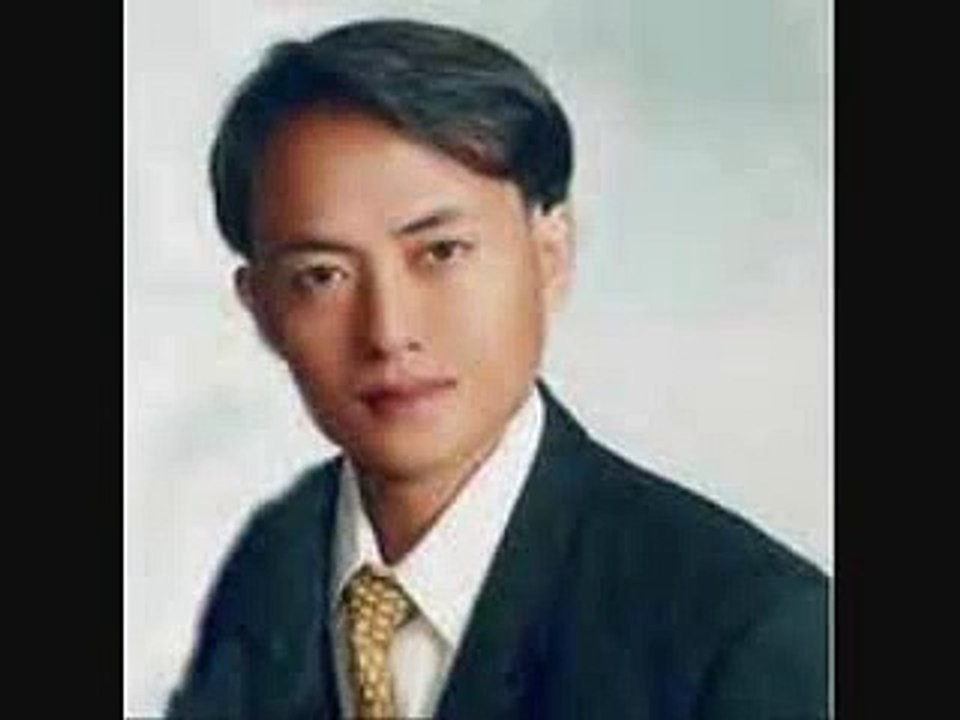 Nco qub hluas nkauj - Pov Thoj