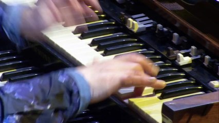 Hush - Ian Gillan, Bruce Dickinson, Rick Wakeman, Phil Campbell & Bernie Marsden