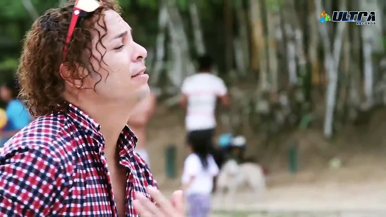 QUE PASO PAPILLON VÍDEO OFICIAL 2014 video Dailymotion