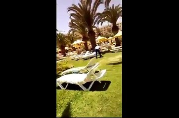 فيديو جديد ومرعب من تصوير أحد العاملين بالفندق يظهر العملية الارهابية كاملة