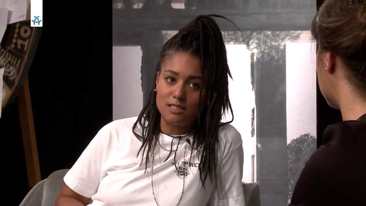 Lary INTERVIEW