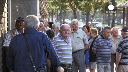Greek banks remain closed, as pensioners queue up to withdraw payouts