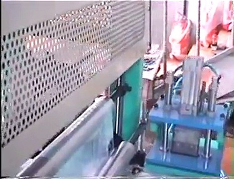 soft loop handle bag machine-kulplu poşet makinası
