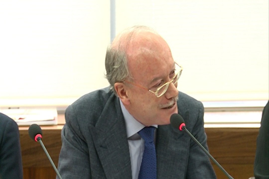 Feito cree que la situación griega no afectará a España