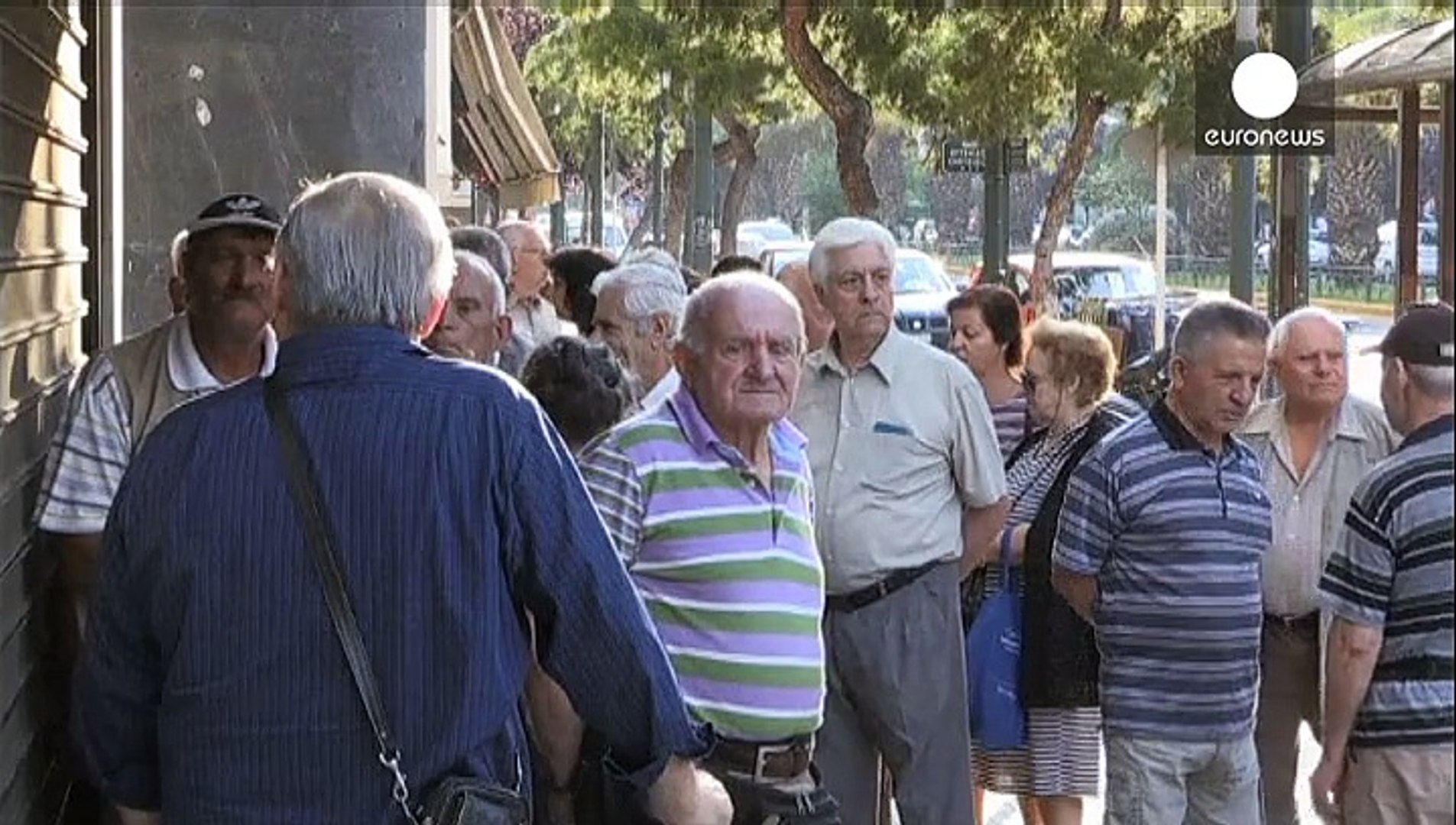 ⁣Греция: банки закрылись до 7 июля, снятие наличных лимитировано