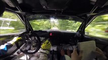 Pilote de rallye de 14 ans : gros niveau de conduite!