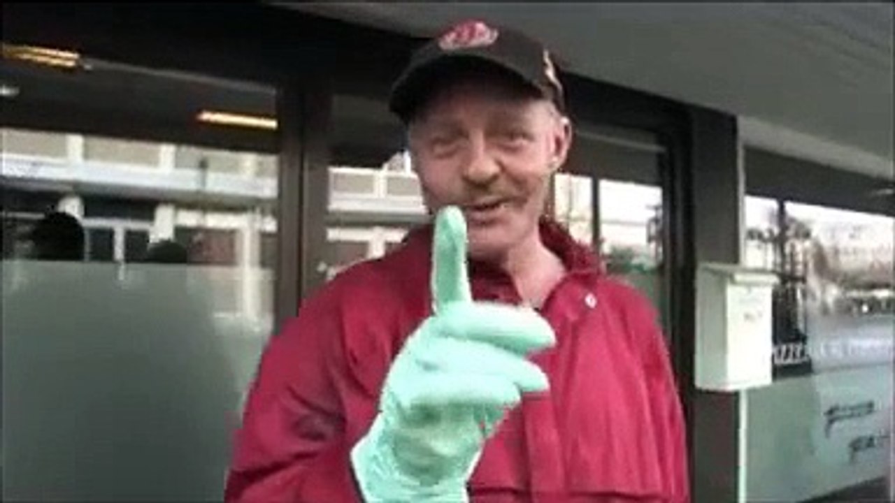 Hillevågsbrøleren / Frank Helgesen