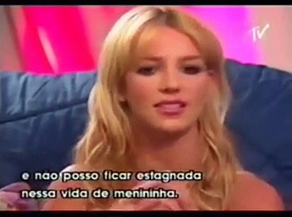 Sarah Oliveira - Entrevista - Britney Spears - Fanático MTV - 2001 - Parte 2