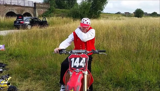 Kevin Schmith en Motocross avec le Professeur Djack d' Alsace Brumath