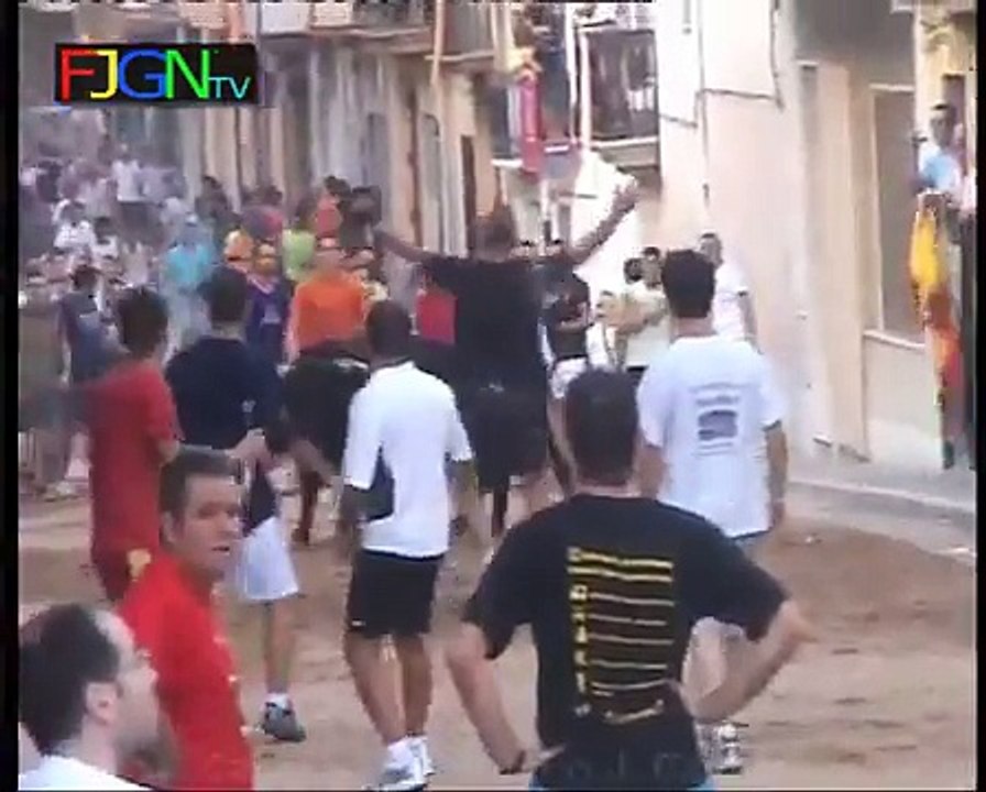Toros de la calle Sant Roc 2009 - La Vilavella (Castellón) [Toros FJGNtv]