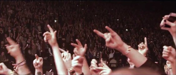 Bring Me The Horizon - Antivist (Live At Wembley Arena 2014 HD)