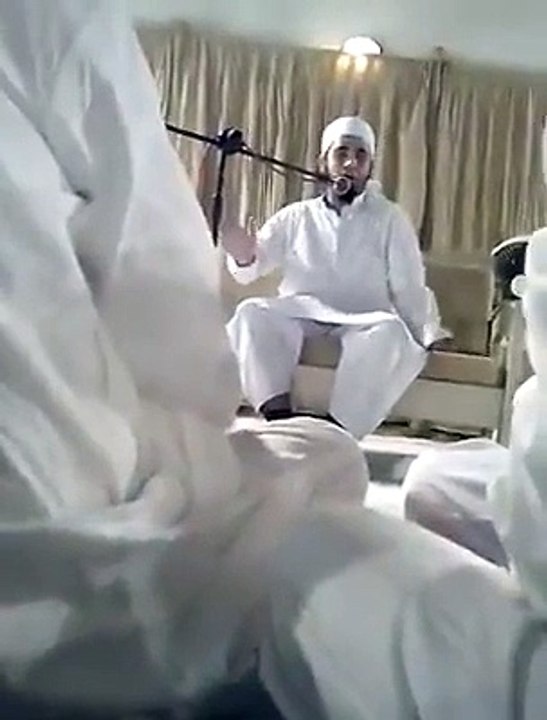 Duplicate Of Maulana Tariq Jameel - Same Voice, Same Style, Same Bayan