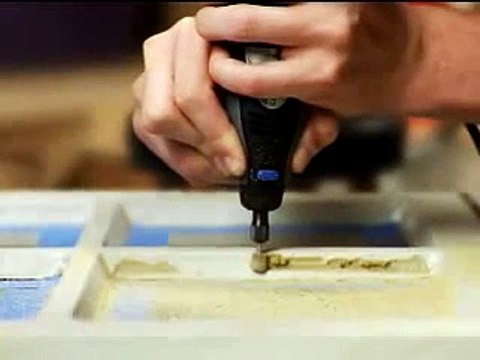 Removing Window Glaze: Dremel Rotary Tool