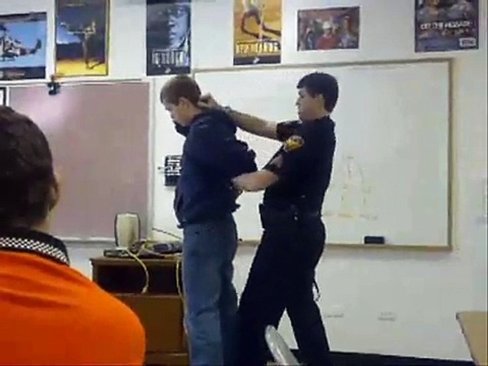 IVVC Handcuffing Training