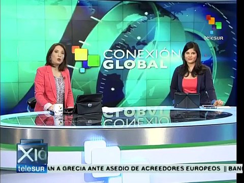 Miles de griegos salen a la calle en Atenas y refrendan el no