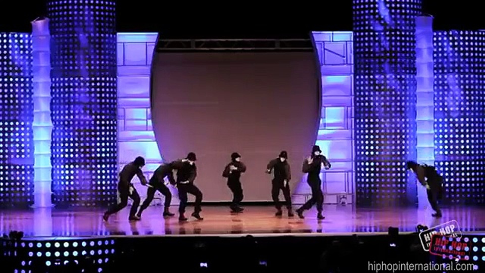 أحلى رقص هيب هوب ممكن تشوفه فى حياتك Jabbawockeez - Hip Hop Dance - video  Dailymotion