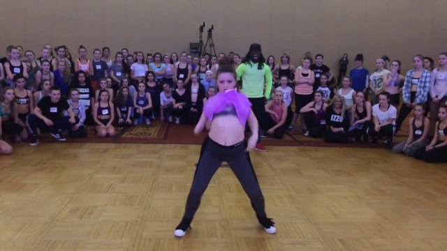 ▶ Young girl special talent inspired all- Willdabeast Adams- Wacka Flacka No Hands class