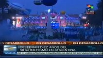 Suena el himno nacional argentino en la Plaza de Mayo