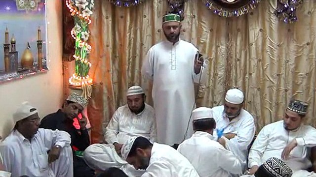 Peer Sarkar Jee ka telephonic Sidarati khaitab 09 ramzan ,26jun2015 ki mahfil e Milad e Mustafa SAWS key lieye