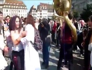En Immertion à la Zombie Walk de Strasbourg