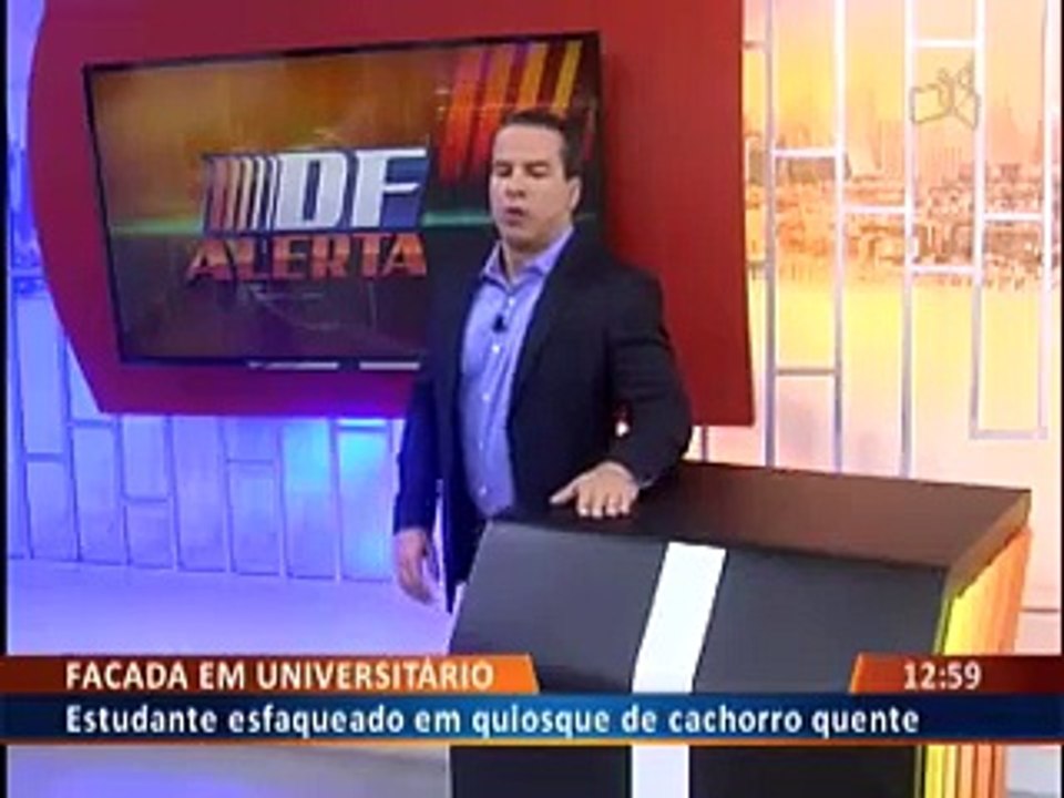 Facada em universitário
