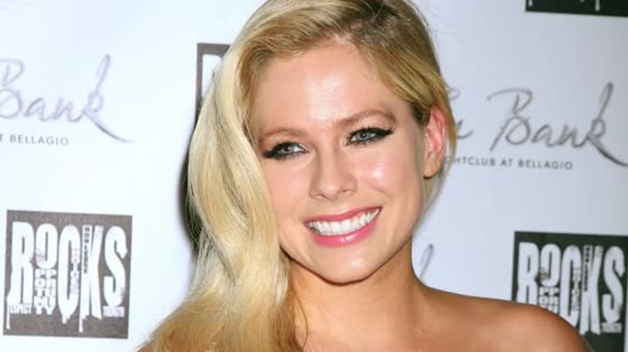 Avril Lavigne Opens Up About Her Lyme Disease