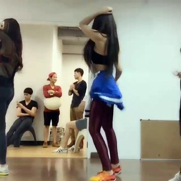 Amazing Beautiful Sexy Dance From Thailand l Beautiful Thailand Girl Sexy Dance #one9stand