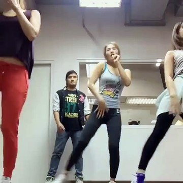 Beautiful Sexy Dance From Thailand l Beautiful Thailand Girl Sexy Dance #one9stand