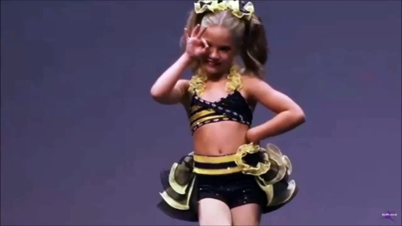 kenzie ziegler / roar